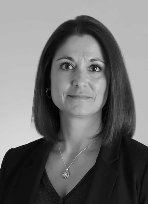 Deutsches Institut für Vertriebskompetenz Mitarbeiterin Sara Loehr